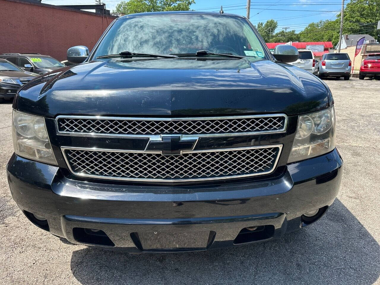 2008 Chevrolet Tahoe for sale at Kelly Auto Group in Cleveland, OH