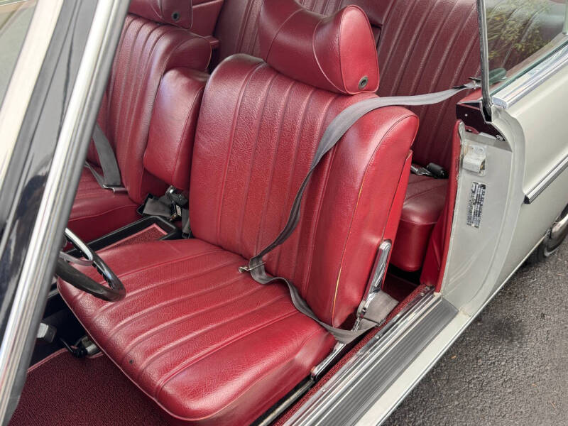 1971 Mercedes-Benz C-Class