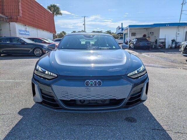 2023 Audi e-tron GT quattro Premium Plus