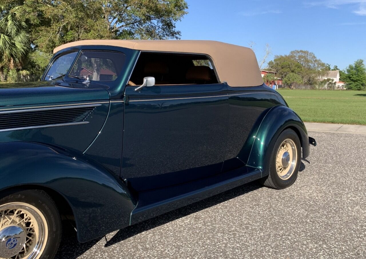 1937 Ford Cabriolet 15