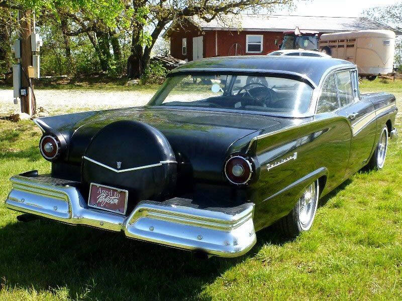 1957 Ford Fairlane