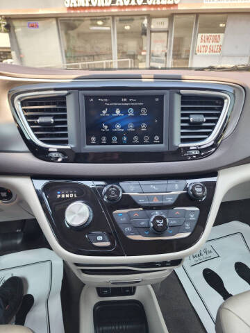 2019 Chrysler Pacifica Touring L