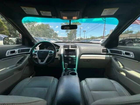 2011 Ford Explorer XLT