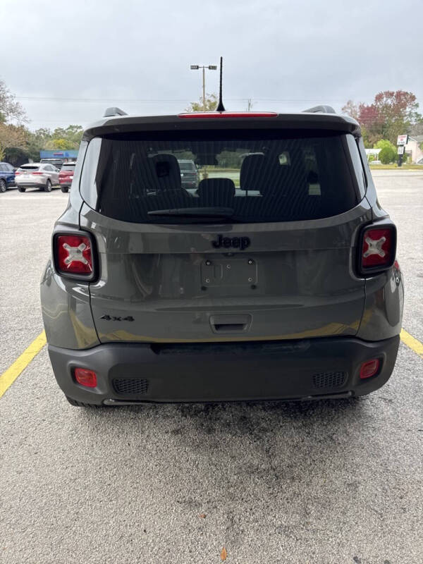 2022 Jeep Renegade Altitude