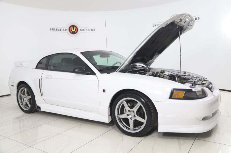 2002 Ford Mustang GT Deluxe