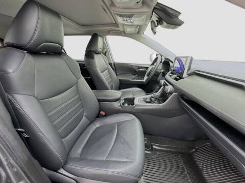 2023 Toyota RAV4 Hybrid XLE Premium