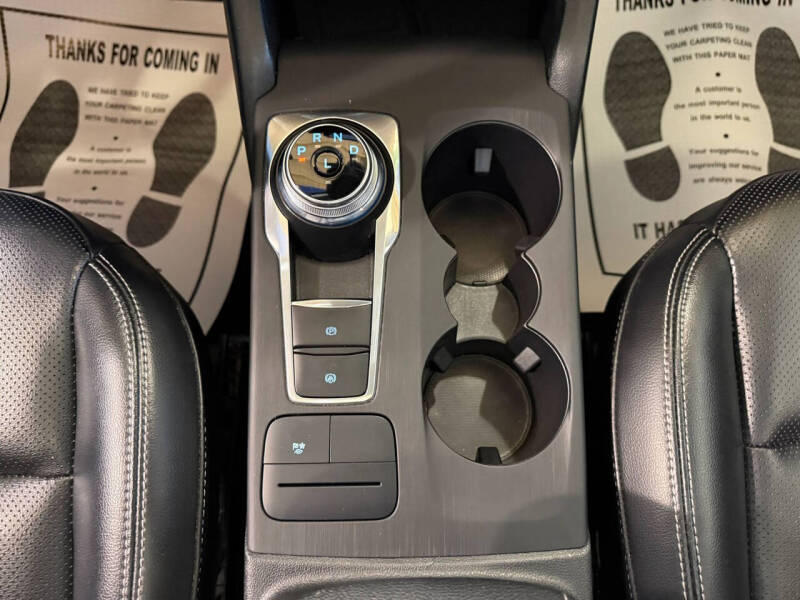 2020 Ford Escape Hybrid SE Sport