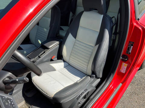 2011 Volvo C30 T5 R-Design