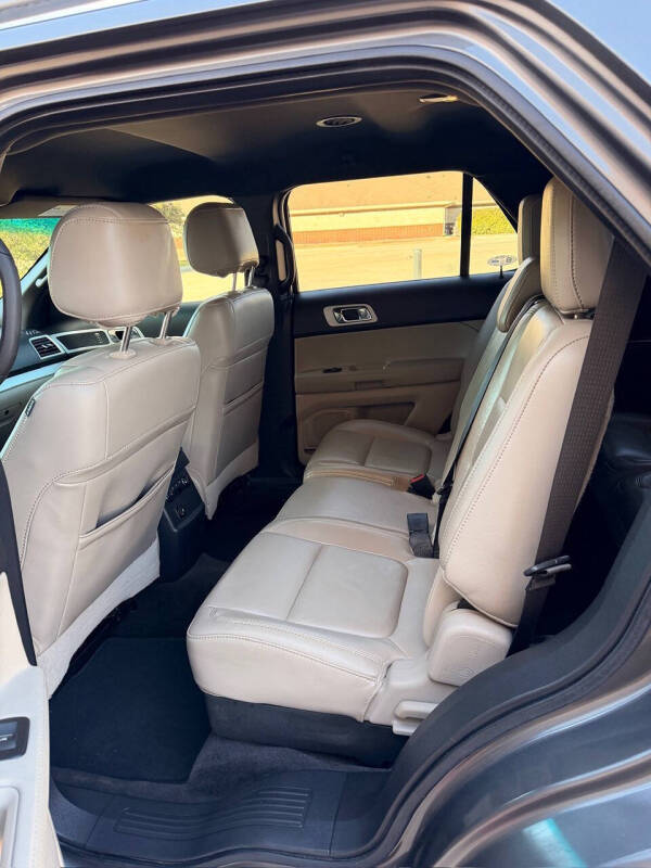 2012 Ford Explorer XLT