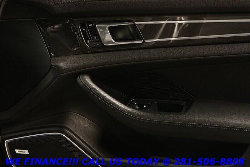 2017 Porsche Panamera