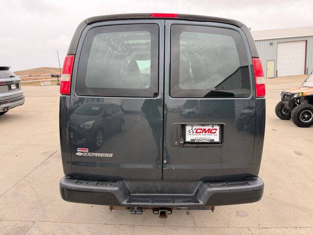 2017 Chevrolet Express 2500