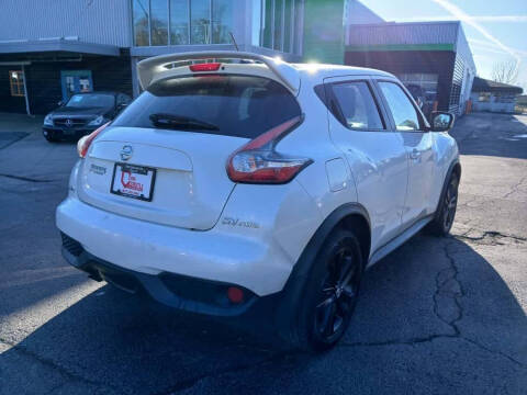 2015 Nissan JUKE SV