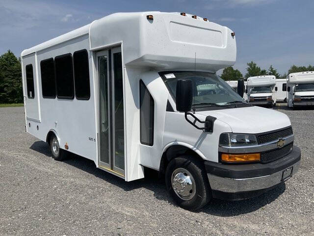 2023 Chevrolet Express 4500