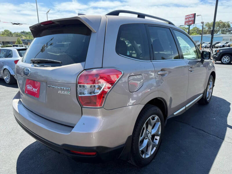 2016 Subaru Forester 2.5i Touring