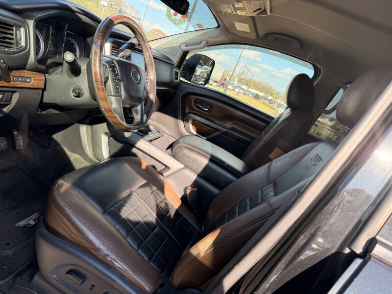 2017 Nissan Titan XD Platinum Reserve