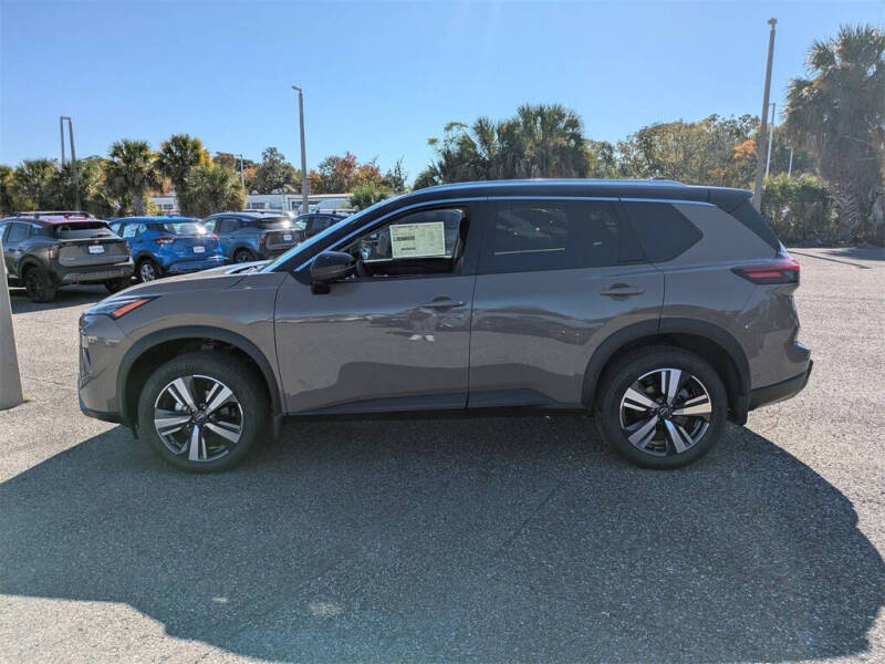 2025 Nissan Rogue SL