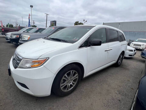 2012 Honda Odyssey for sale at LR AUTO INC in Santa Ana CA