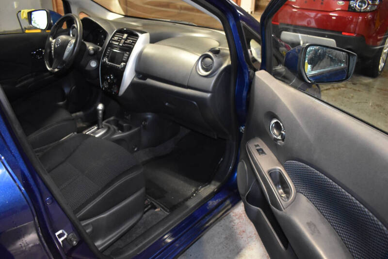 2017 Nissan Versa Note SV