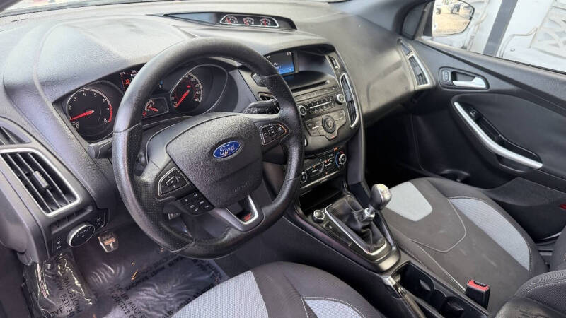 2016 Ford Focus ST