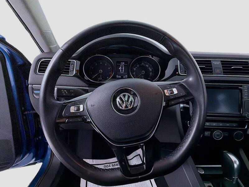 2017 Volkswagen Jetta