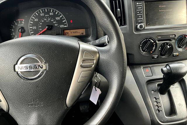 2020 Nissan NV200 SV