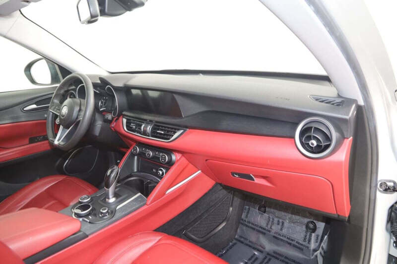 2019 Alfa Romeo Stelvio Base - Photo 39