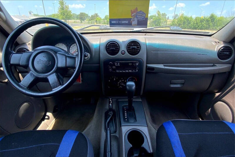 2004 Jeep Liberty Sport