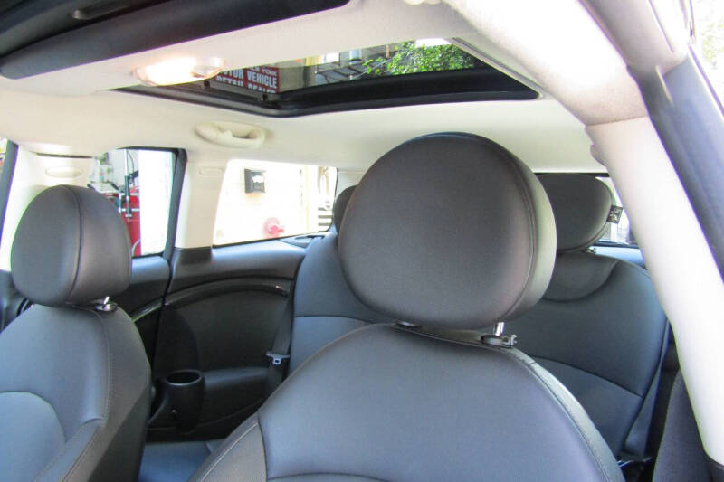 2012 MINI Cooper Clubman S