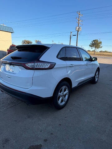 2015 Ford Edge SE