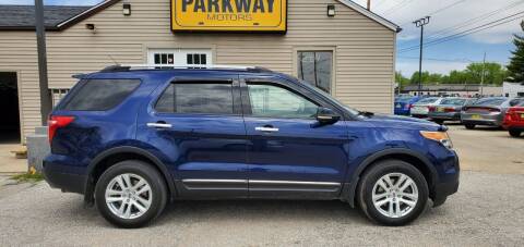 2011 Ford Explorer for sale at Parkway Motors in Springfield IL
