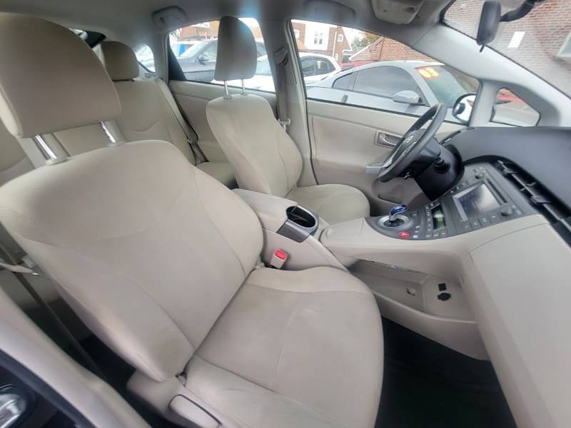 2013 Toyota Prius One