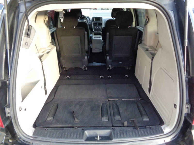 2016 Dodge Grand Caravan SXT Plus