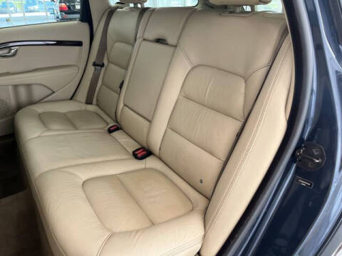 2013 Volvo XC70 T6 Premier Plus