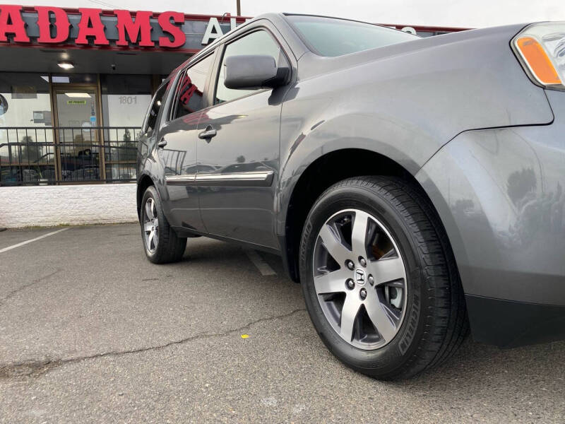 2012 Honda Pilot Touring photo 29