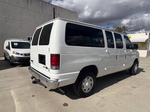 2013 Ford E-Series E-350 SD XL