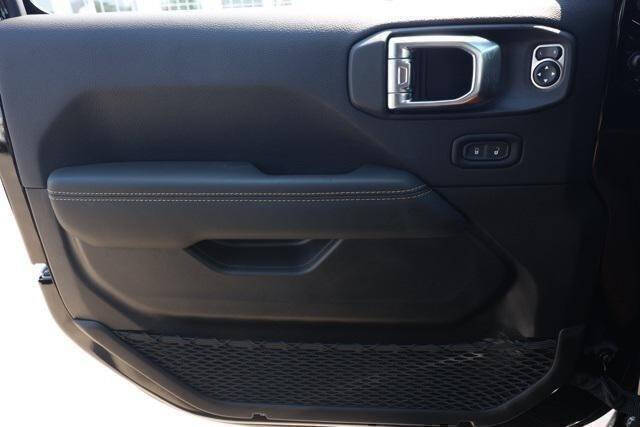 2025 Jeep Gladiator High Tide