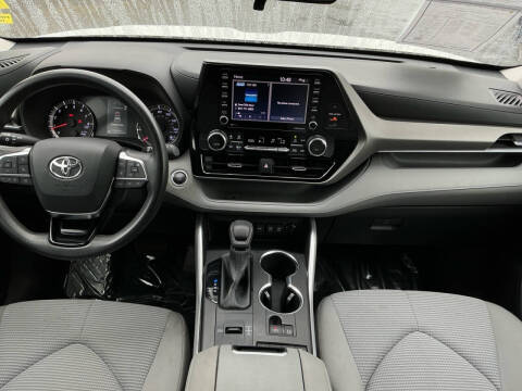 2020 Toyota Highlander L