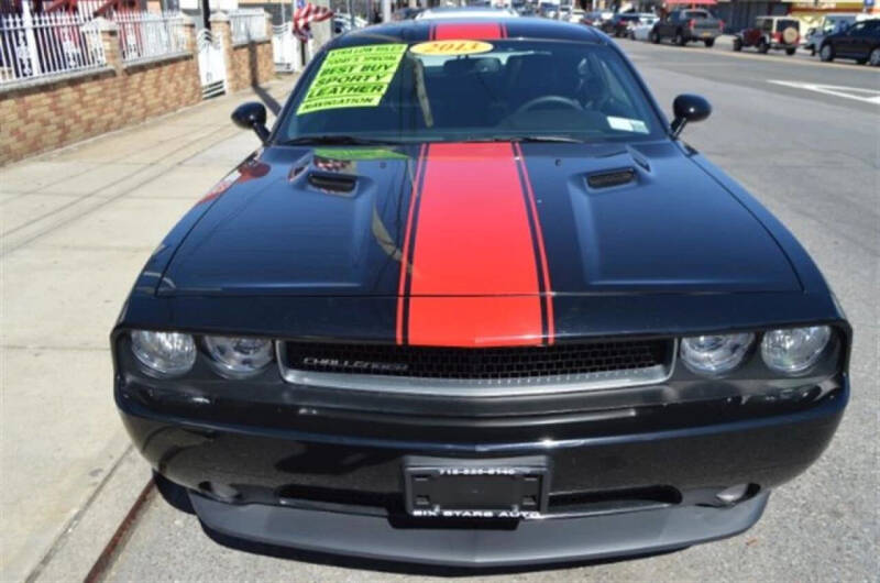 2013 Dodge Challenger SXT