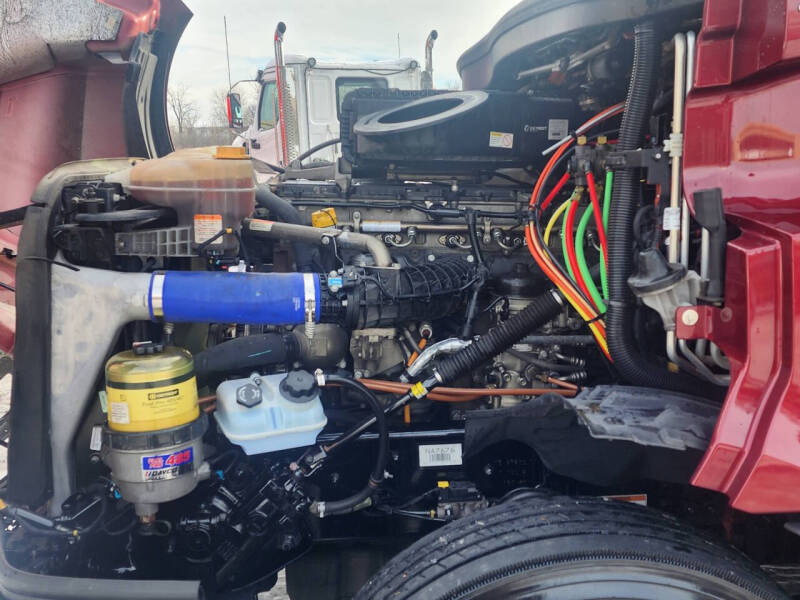 2022 Freightliner Cascadia