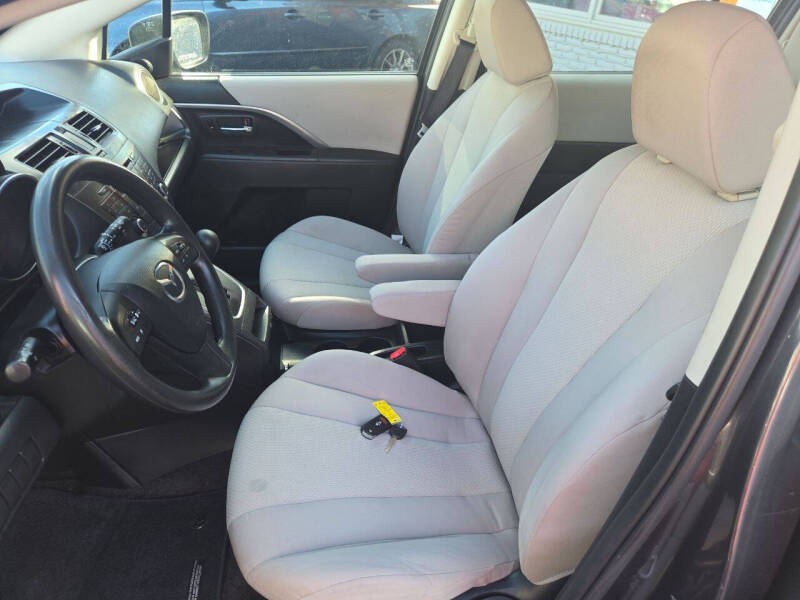 2014 Mazda MAZDA5 Sport