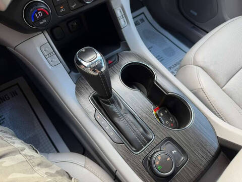 2017 GMC Acadia SLT-1