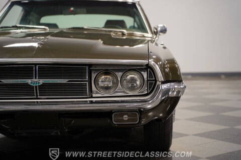 1969 Ford Thunderbird