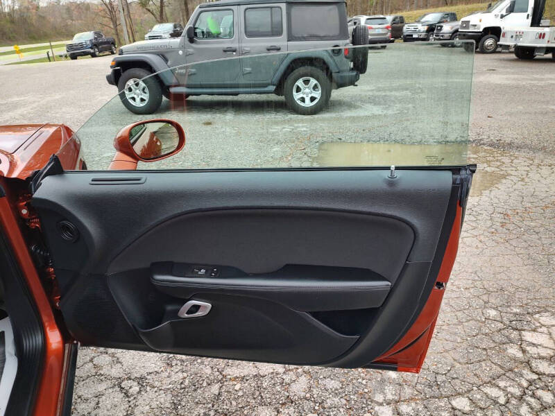 2021 Dodge Challenger SXT