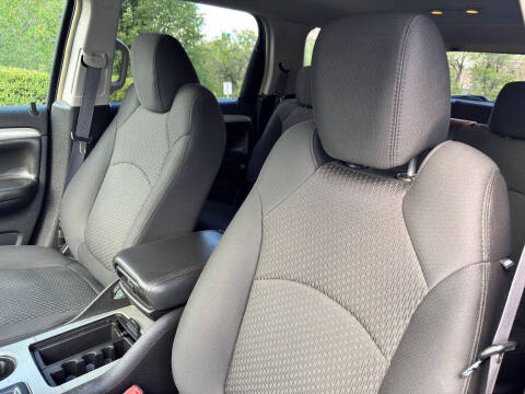 2009 Saturn Outlook XE