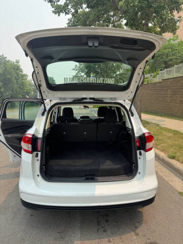 2017 Ford C-MAX Hybrid SE