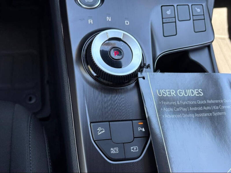 2026 Kia Sportage Hybrid S