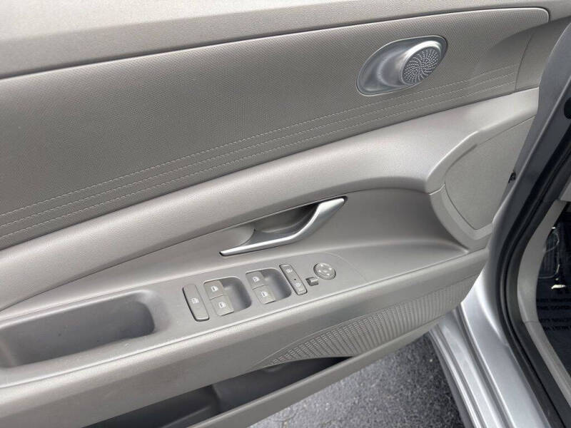 2022 Hyundai Elantra