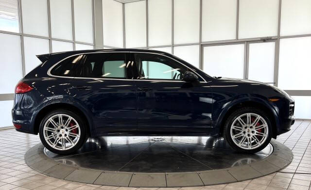 2012 Porsche Cayenne Turbo