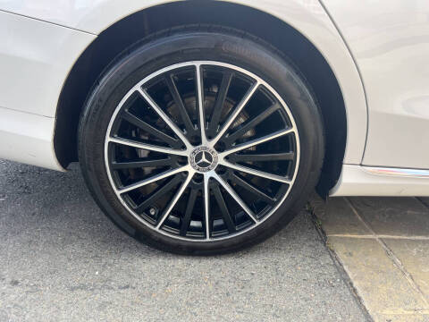 2019 Mercedes-Benz C-Class C 300