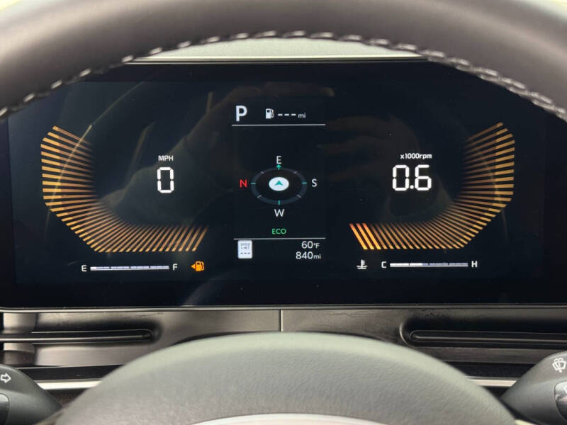 2025 Kia Carnival EX